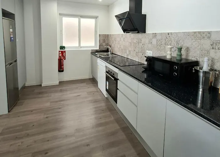 Apartamento Spacious 3Br Apartment With Terrace 300M Beach *