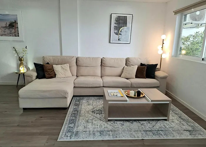 Apartamento Spacious 3Br Apartment With Terrace 300M Beach *