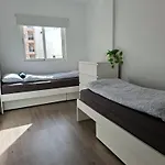 شقة Spacious 3br With Terrace 300m تورّيفيِخا